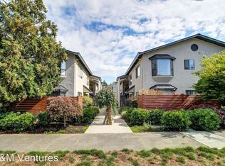 3040 60th Ave SW APT 3, Seattle, WA 98116