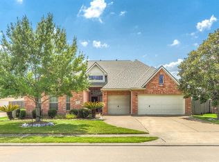 14719 Rich Valley Ln, Sugar Land, TX 77498