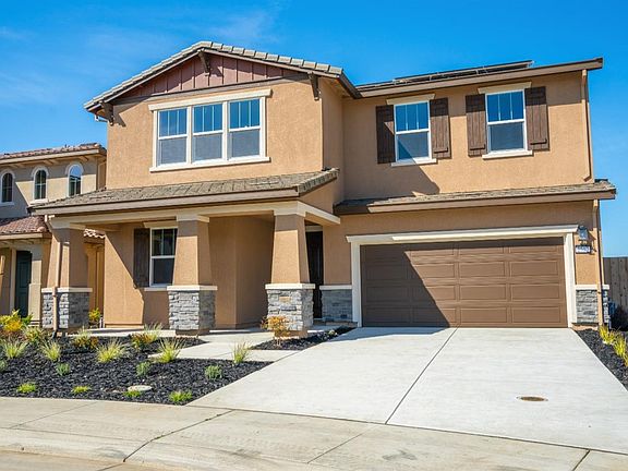 3rd image of 2507 Wisteria Drive