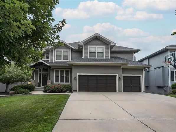 10941 S Barth Rd, Olathe, KS 66061