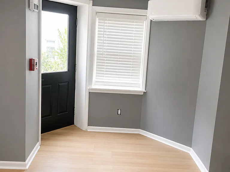 101 Fairview St #B — Photo 4