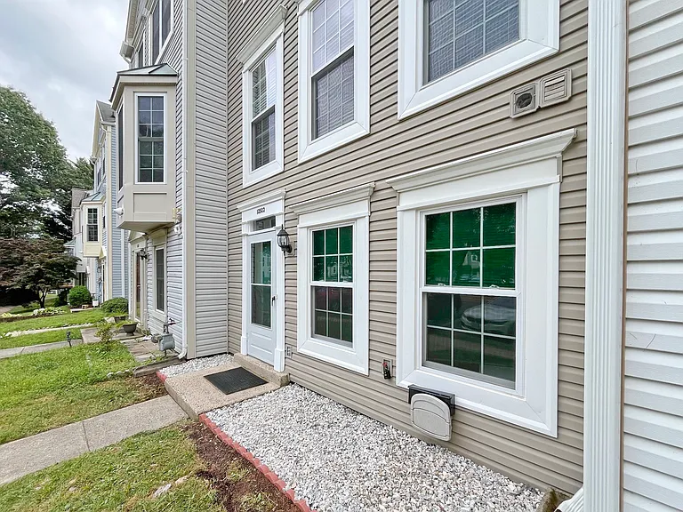 13933 Big Yankee Ln — Photo 2