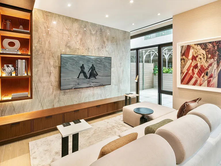 19 Rockwell Pl #24E — Photo 25