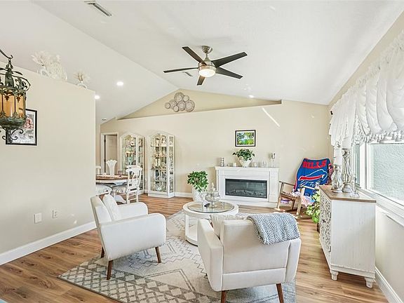 3rd image of 2304 SEATTLE SLEW DRIVE