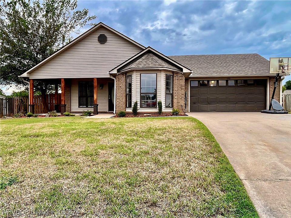 1st image of 140 Juniper Dr