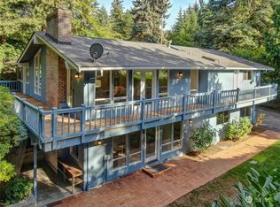 4115 80th Ave SE, Mercer Island, WA 98040