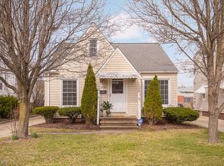 6214 Luelda Ave, Parma, OH 44129