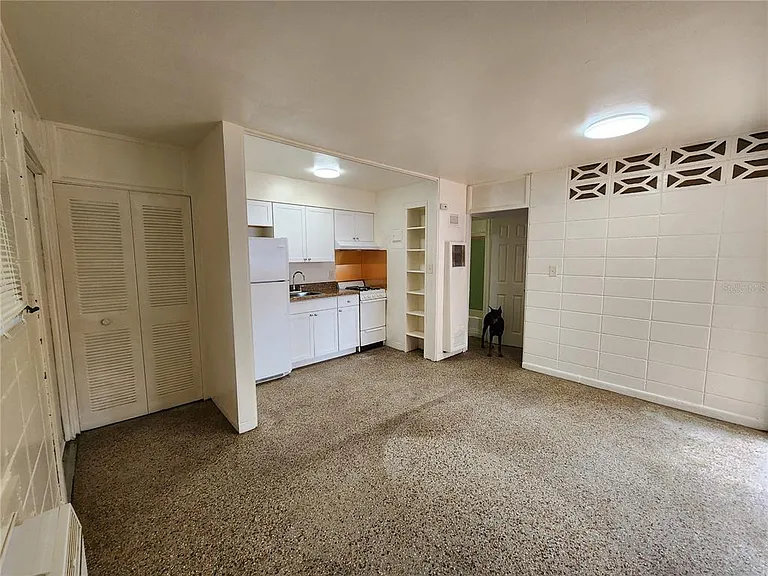1933 NW 4th Ave #D — Photo 4