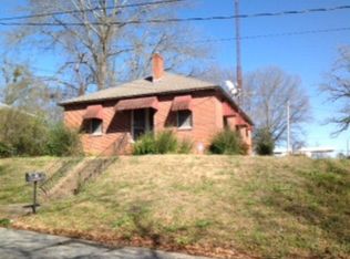 54 1st St NW, Lafayette, AL 36862