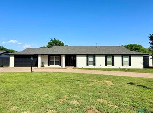 1901 Fairway Ter, Clovis, NM 88101
