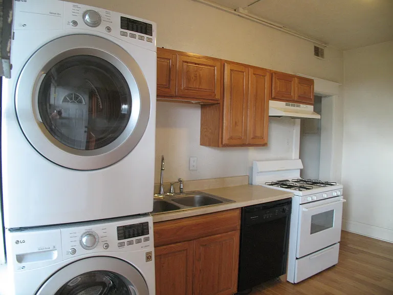 502 Bryan St #D — Photo 21