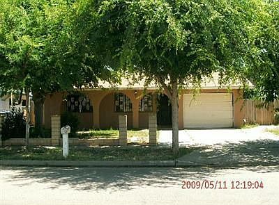 1st image of 1020 4th St