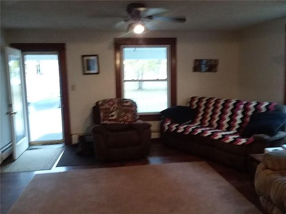 3rd image of 9378 N 575th St