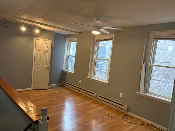 1625 Wallace St #1B, Philadelphia, PA 19130