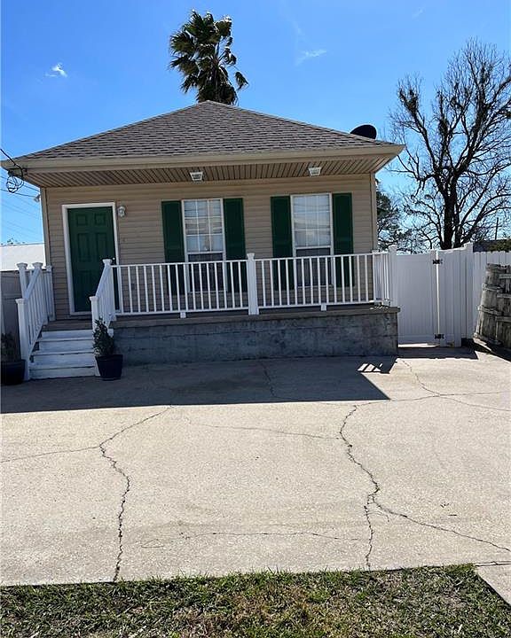 1st image of 7120 Hayne Blvd