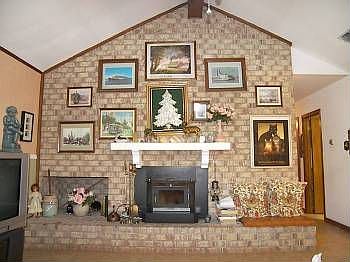 4th image of 816 Lake Vermillion Ct