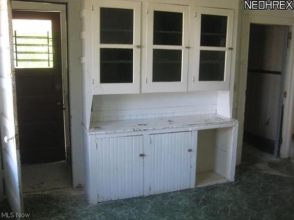 3rd image of 1337-1339 E 89th St