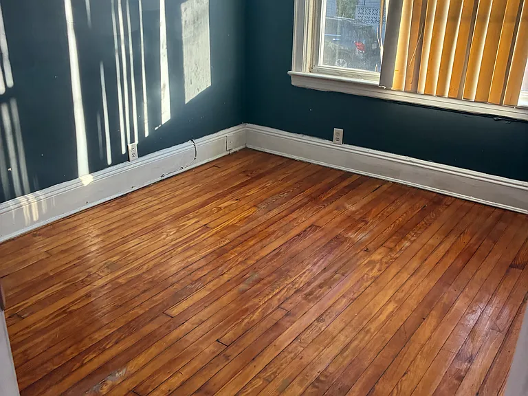 314 Pearsall Ave #1 — Photo 2