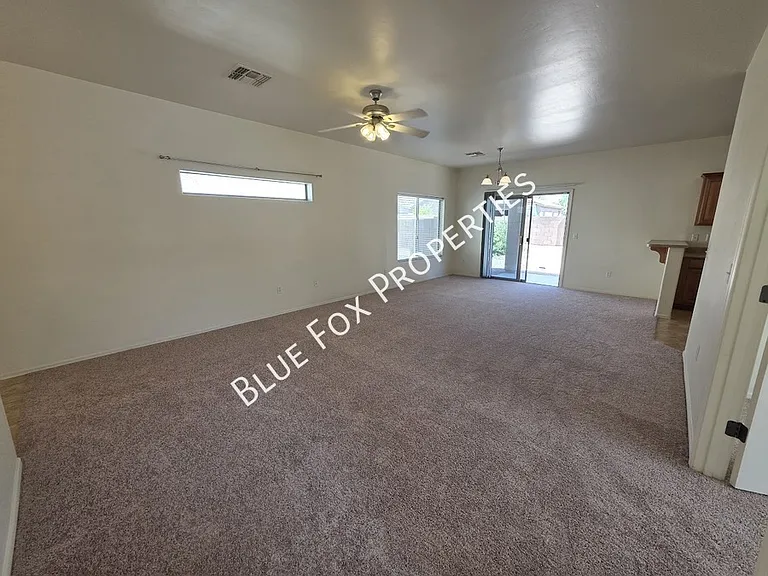 3508 W Lost Village Ln — Photo 6