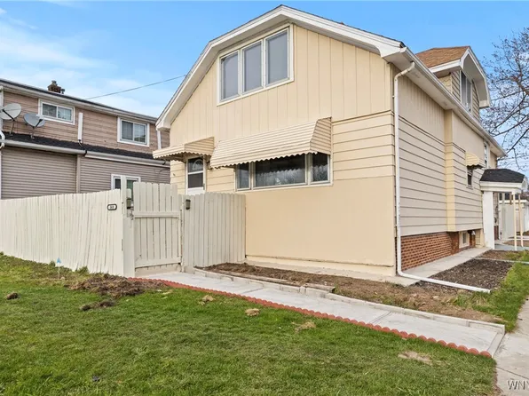 869 Dick Rd, Cheektowaga, NY 14225