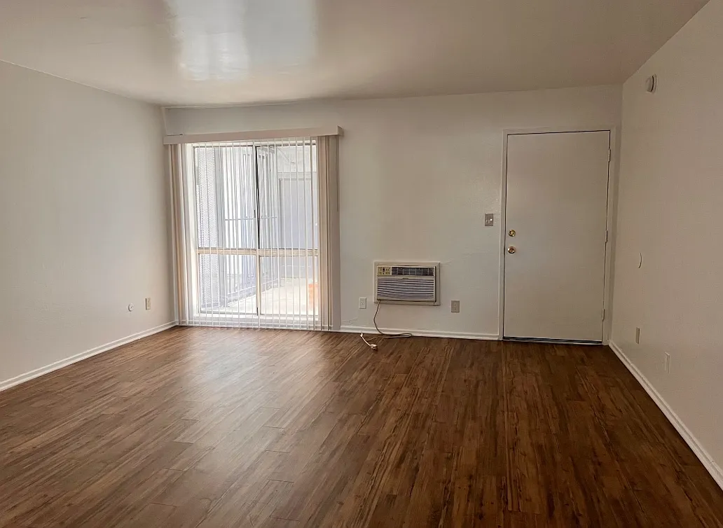 Building Photo - 20813 Sherman Way #27