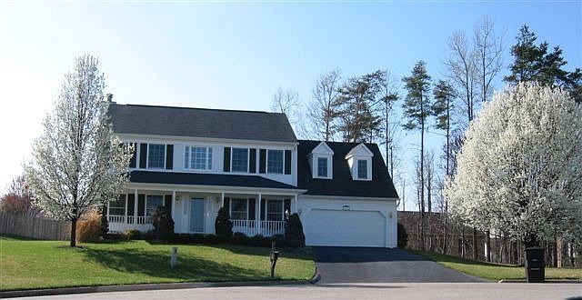 1st image of 15150 Undercliff Ct