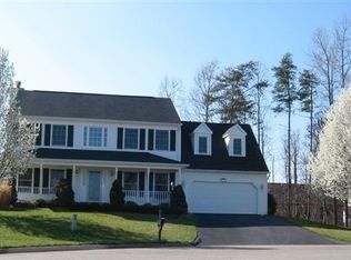 15150 Undercliff Ct, Woodbridge, VA 22193