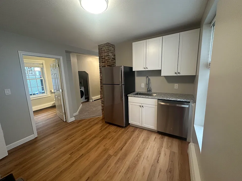 36 Belknap St #B