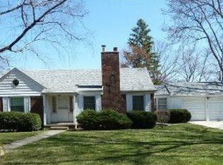 31724 Auburn Dr, Beverly Hills, MI 48025