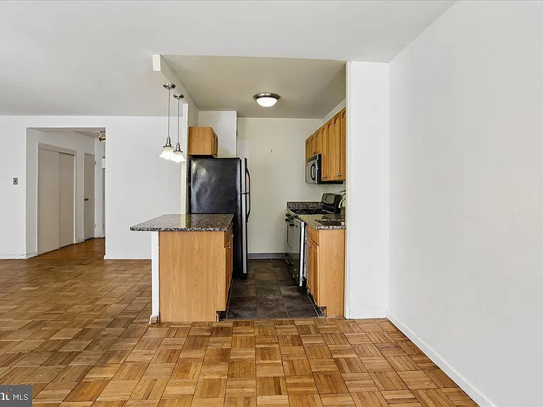 2475 Virginia Ave NW #220 — Photo 21