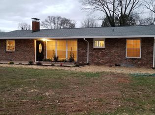1717 Wandering Rd, Knoxville, TN 37912