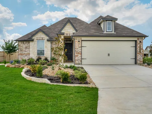 2042 Muscadine Trl, Brenham, TX 77833