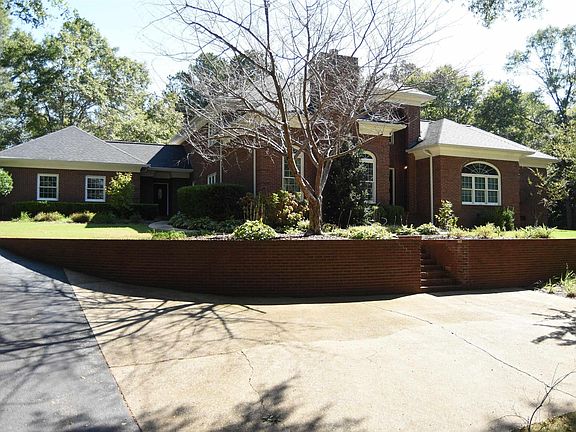 5th image of 810 Dearmanville Dr N