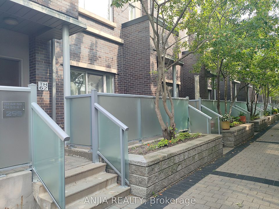 1st image of 295 Village Green Sq #62
