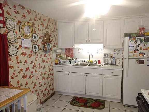 4th image of 3009 N 46th St