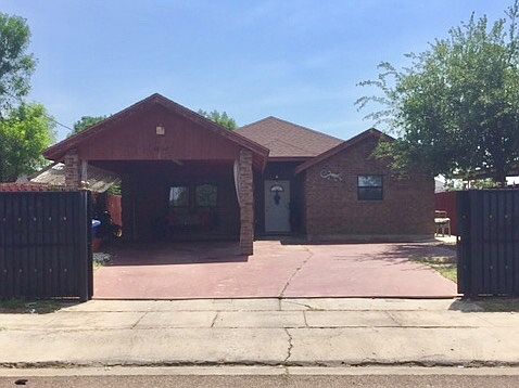 2nd image of 4507 La Cienega Ln