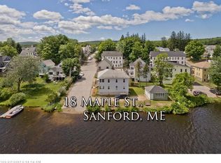 18 Maple St, Sanford, ME 04073