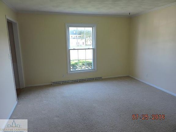 4th image of 5005 Plum Hollow Dr