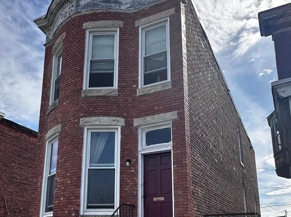 1525 Carswell St, Baltimore, MD 21218