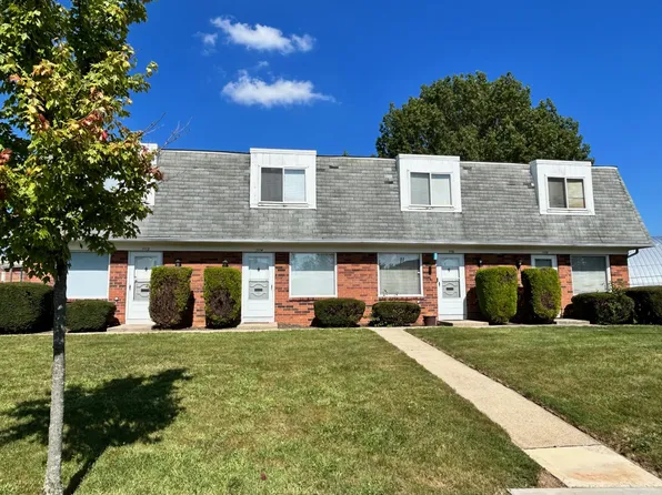 1112-1118 McCarley Dr E, Columbus, OH 43228