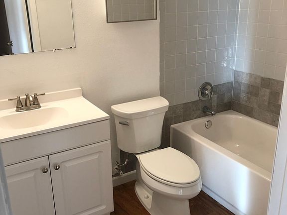 5th image of 6711 Interbay Blvd