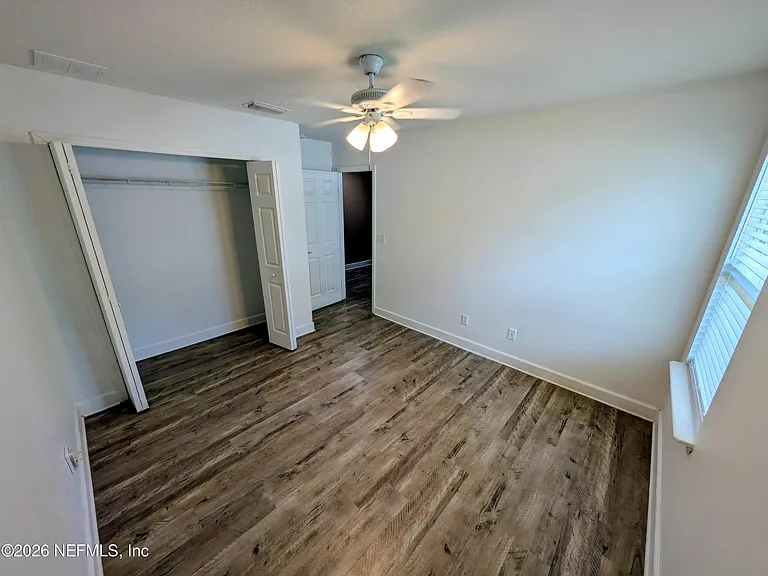 1380 Ottawa Ave — Photo 10