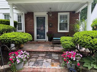 204 N Grove Street, Valley Stream, NY 11580