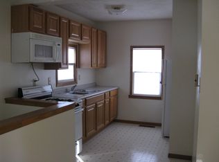 4040 E St, Lincoln, NE 68510