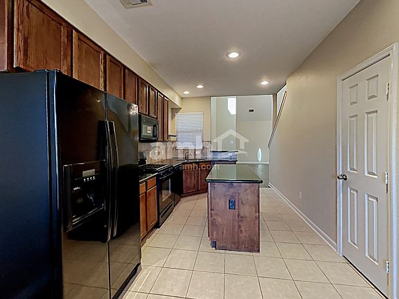 3rd image of 29712 Buffalo Canyon Dr