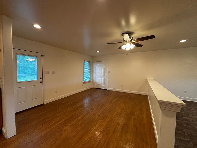 7 Comet Ct — Photo 22