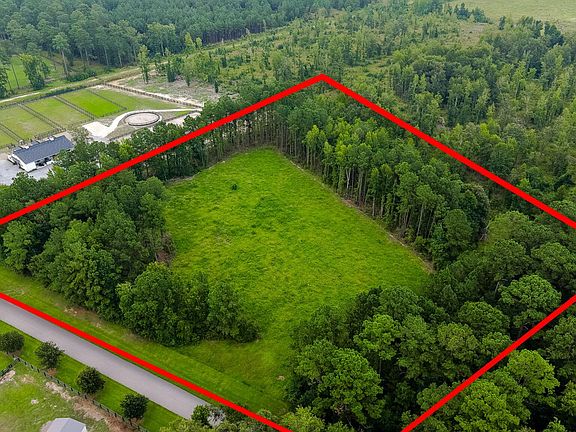 3rd image of 15 Bradley Pasture Way