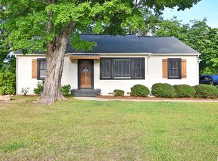 138 Allen Ave, Roanoke, AL 36274