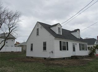 42 Magnolia St, Cranston, RI 02910