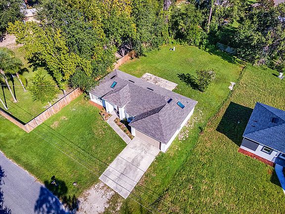 3rd image of 328 Gardenia Ave
